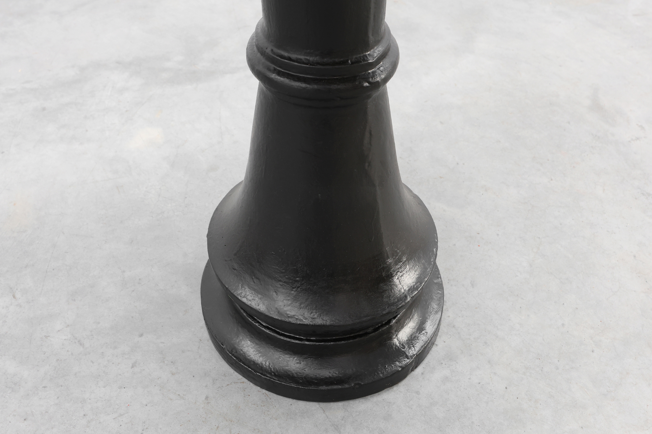 Cast iron garden table with Carrara marble top, France ca. 1900thumbnail
